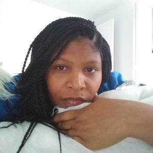 Meet your Posher, Regenna